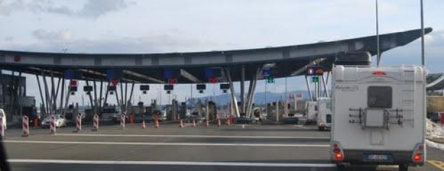 Shqiptari kapet me 702 mijë euro të padeklaruara në Kroaci