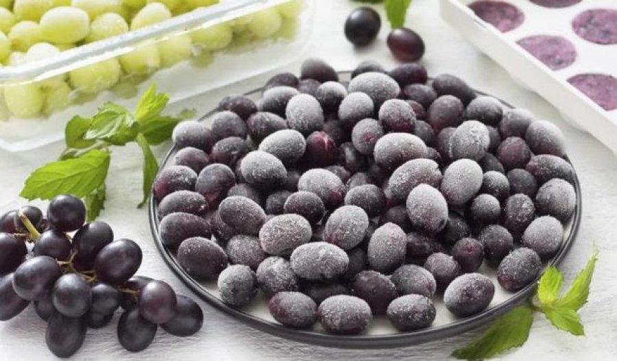 Si ta ruani rrushin deri në një vit/ Hapat e thjeshtë për ngrirje dhe përdorim