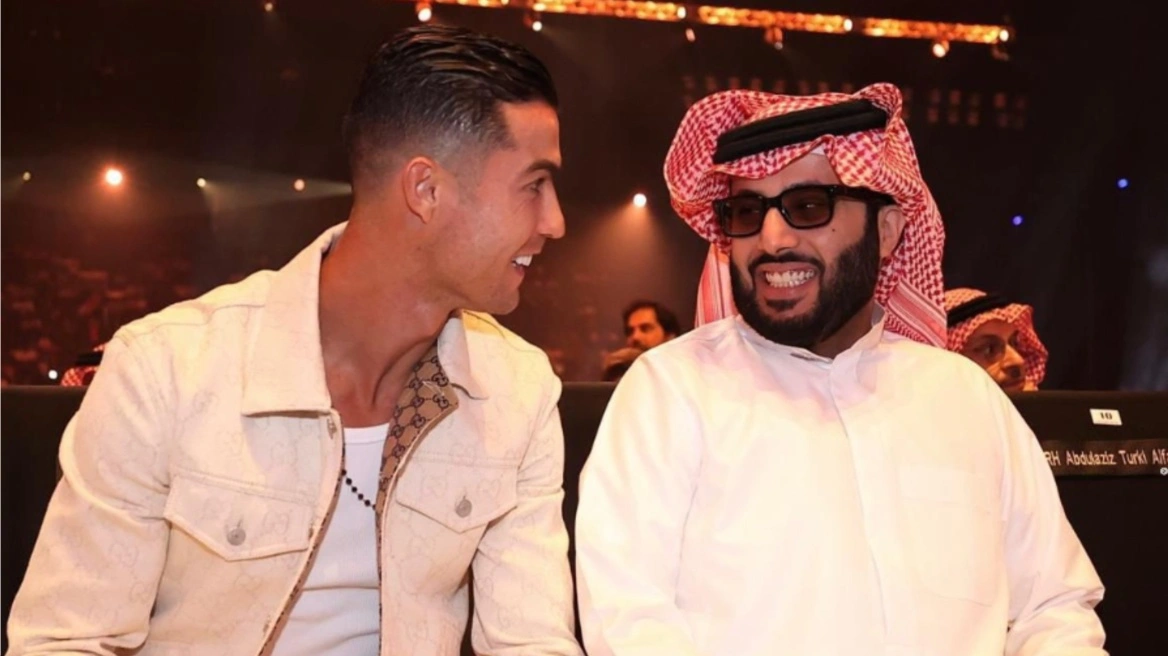 Si u bë Cristiano Ronaldo futbollisti i parë miliarder