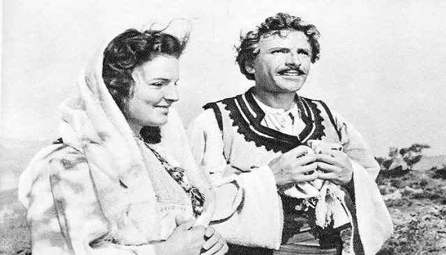 Si u internua “Mamica e Skënderbeut” pa i lënë mundësi të shihej për herë të fundit me babanë i cili i vdiq…