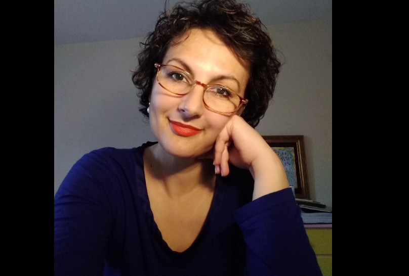 Silvana Kola-Loka: Përse njerëzve iu pëlqen të flasin për veten me të tjerët?