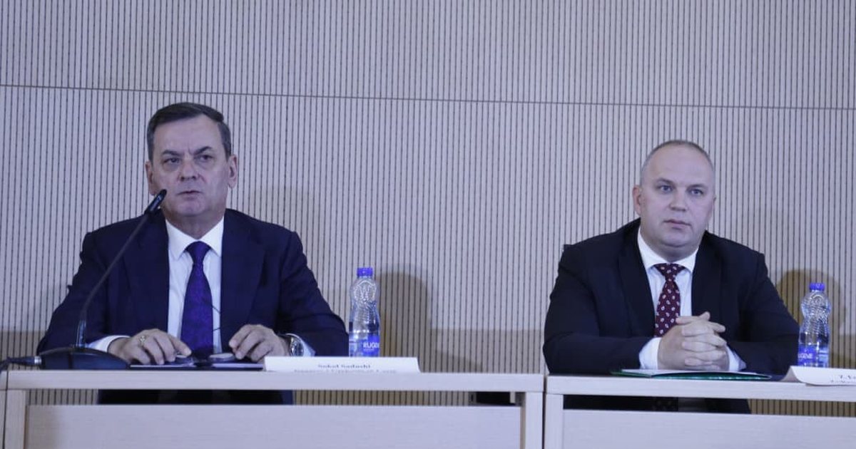 Sokol Sadushi akuza të forta ndaj KLGJ-së: Nuk mund të heshtni më, të drejtojmë gishtin dhe nga vetja