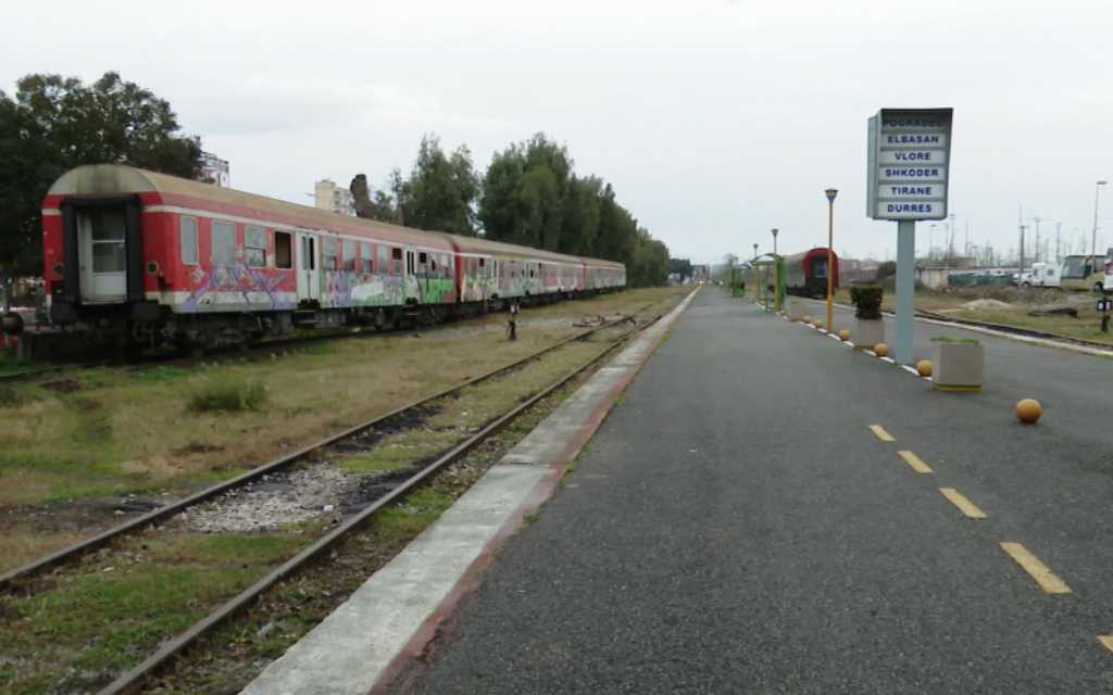 Stacioni i trenit kthehet në Tiranë, ja sa do të kushtojë