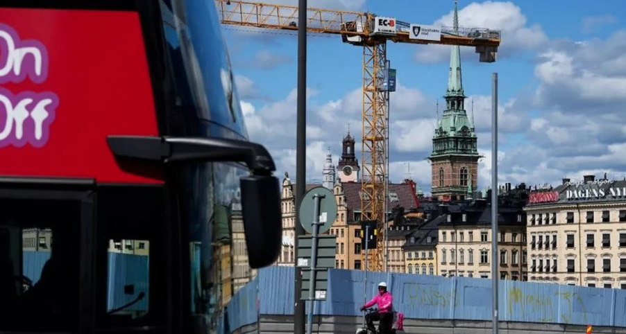 Suedia rinovon strehimoret e kohës së luftës mes tensioneve në rritje me Rusinë