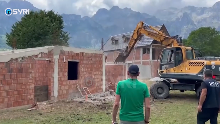 SYRI TV/ Tatimet ‘sulmojnë’ bizneset në Veri të vendit, dhjetëra kompani të sekuestruara brenda një dite