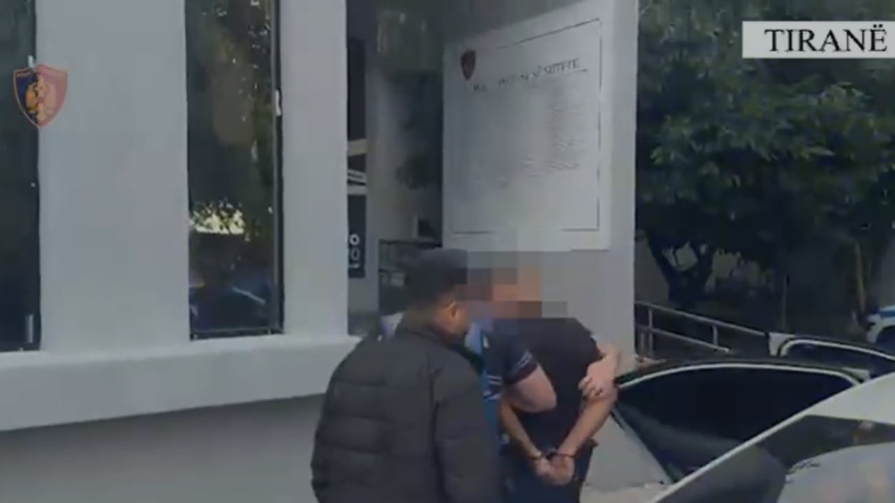 Të dënuar për dhënie ndihme kundrejt pagesës emigrantëve ilegalë dhe posedim armësh, dy të arrestuar në Tiranë
