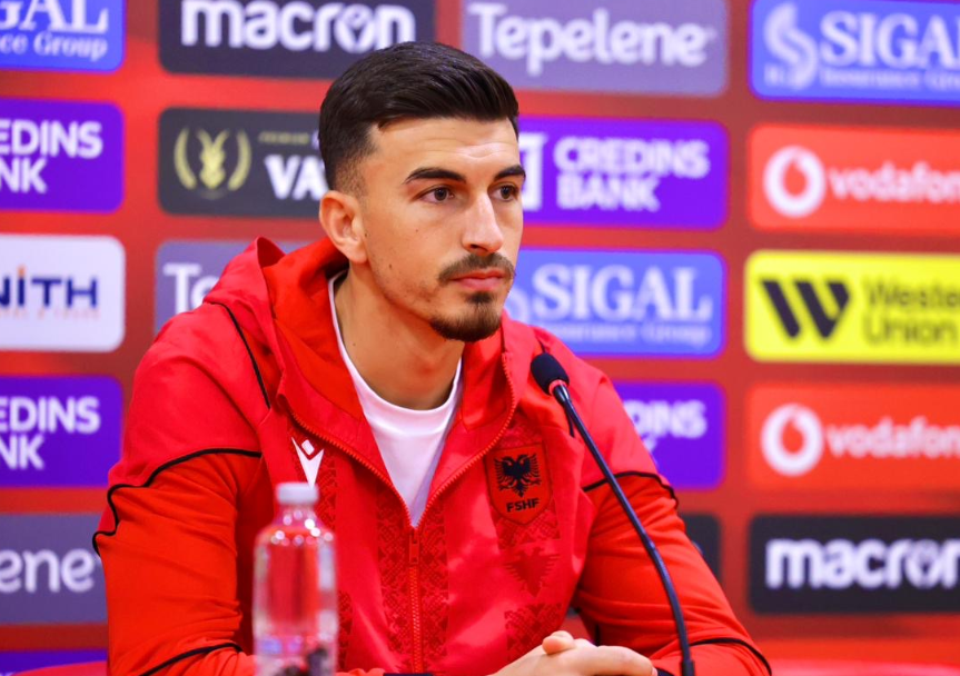 “Të fitojmë me Serbinë dhe të shkojmë në Botëror”! Julian Shehu: Me Ylber Ramadanin jemi shokë, nuk ka rëndësi kush luan