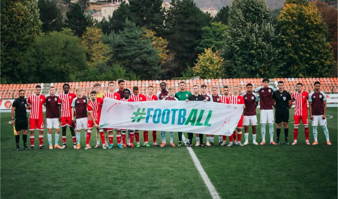 “Të indinjuar që një klub si Aston Villa justifikon rezultatin me situata të pavërteta”, Skënderbeu mohon akuzat e anglezëve: Ishin drejtuesit e tyre ata që na trajtuan me mosrespekt