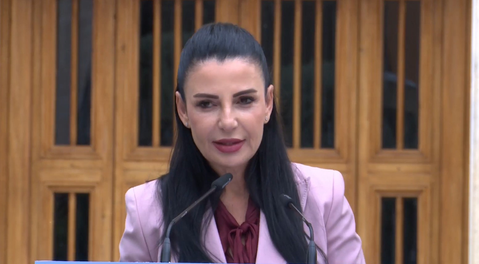 “Të rinjtë shqiptarë dinë të shkëlqejnë”, marrëveshje mes ministrisë së Infrastrukturës dhe UPT, Balluku: Mbështesim studentët me praktika të paguara