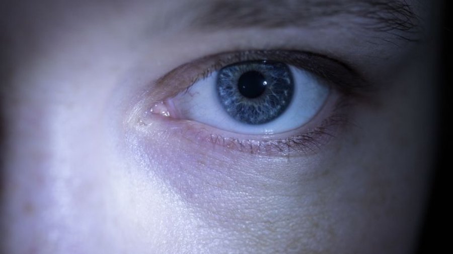 Teknologjia e ndjekjes së syve, mund të zbulojë tendencën për Alzheimer