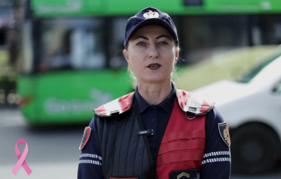 Tetori rozë, policia mesazhe ndërgjegjësuese për kontrolle