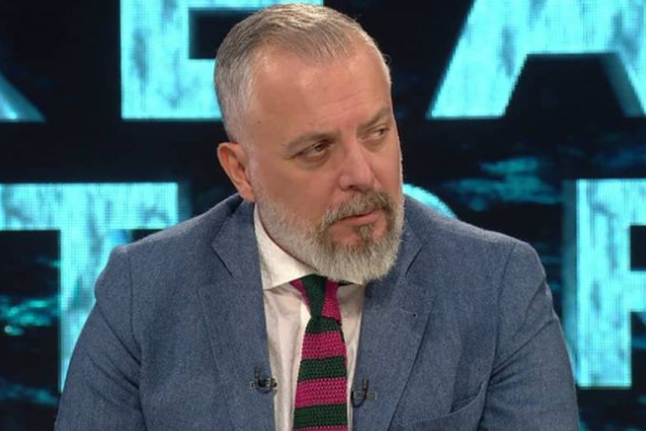 “Ti ikje Fatos, hapje rrugë” – Sokol Balla: Nuk ishe perfekt, por kurrë nuk i re në qafë Shqipërisë