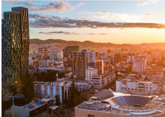 Top zonat më të mira për të jetuar në Tiranë në 2025! Çfarë duhet të dini para se të blini ose të merrni me qira