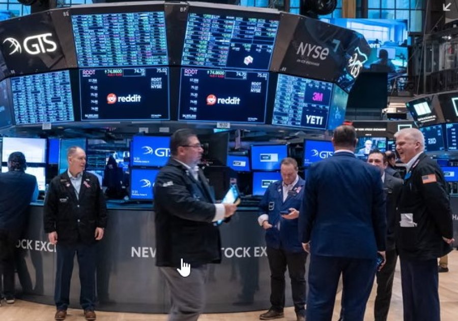 Tregjet globale bien, ari arrin nivelin rekord mes shqetësimeve mbi bankat amerikane