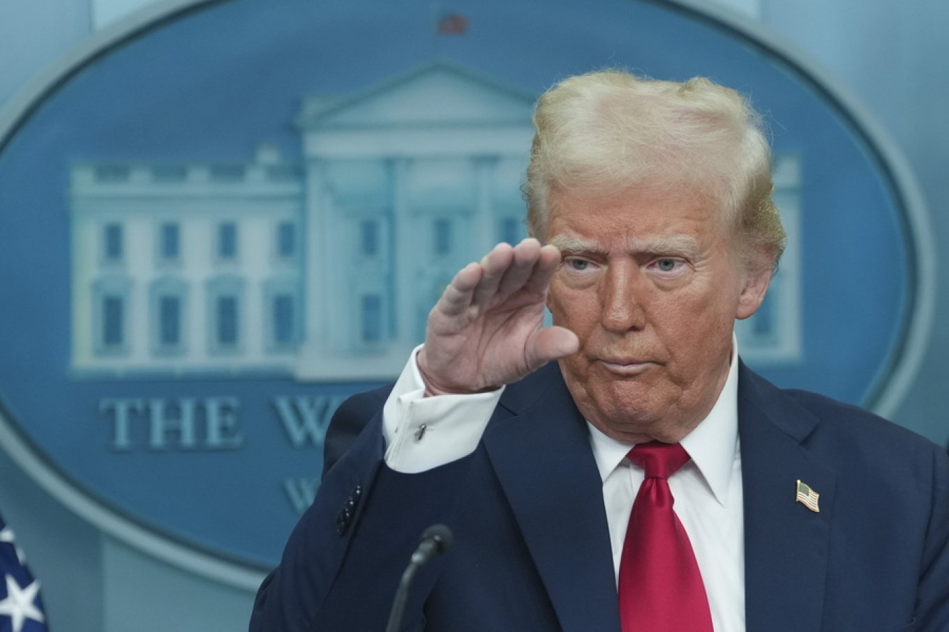 Trump ia bën të qartë Kinës: Do nënshkruajë një marrëveshje tregtare, ndryshe do të përballet me tarifa të reja