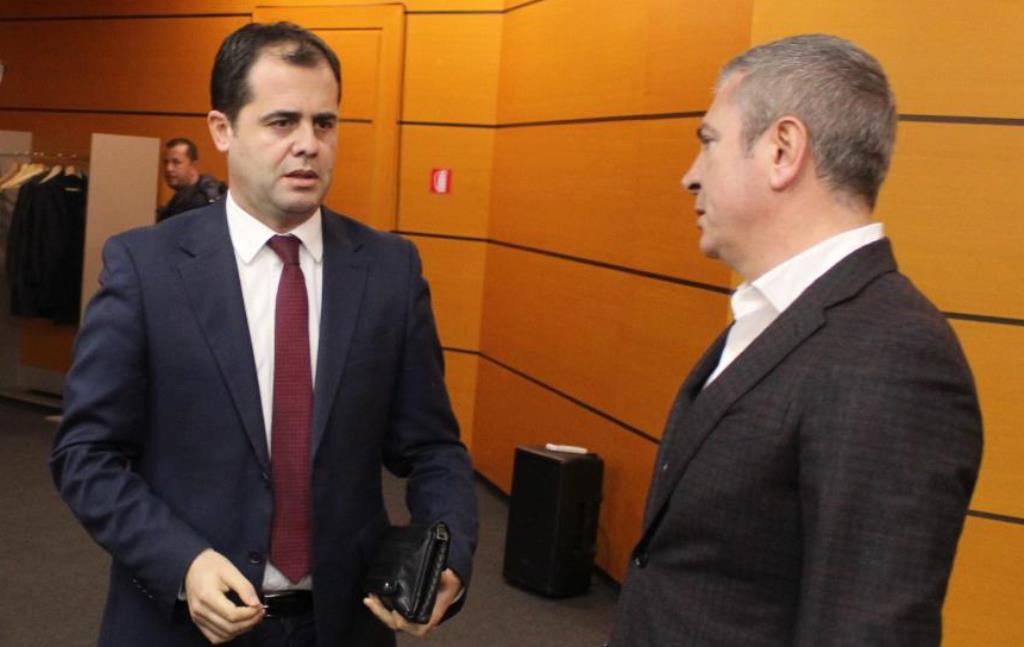 Tryeza për “Zgjedhoren”, PS: Duhet një ligj më i mirë për financimin e partive; PD: Sistemi aktual ka dështuar