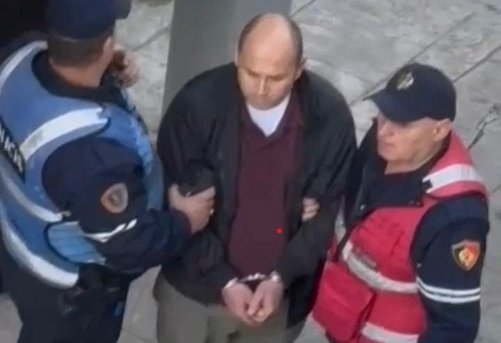 “U ndjeva i fyer dhe i bullizuar”, konflikti që përfundoi me vdekje në sy të klientëve në Tiranë