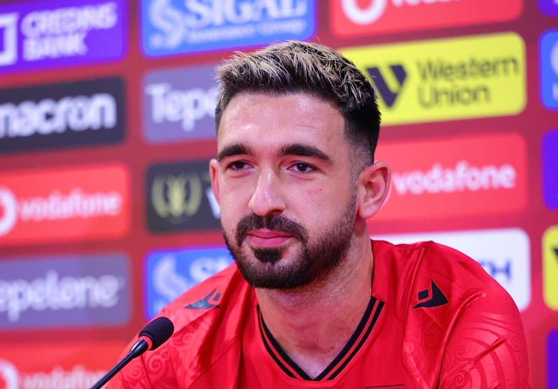 “Unë po jetoj ëndrrën”! Klisman Cake flet për Kombëtaren: Nesër festojmë në stadium për fitoren në Serbi