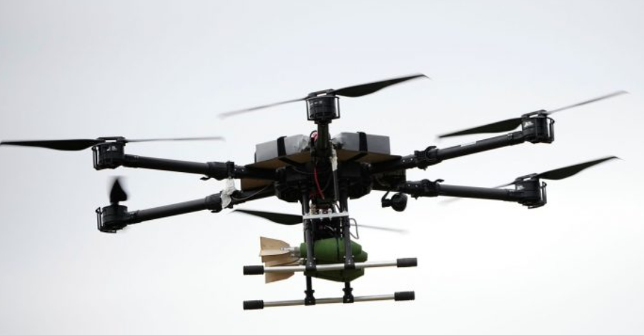 Ushtria britanike do të ketë fuqinë për të rrëzuar dronët mbi bazat ushtarake