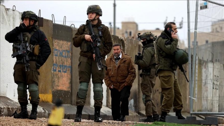 Ushtria izraelite arreston 24 palestinezë në Bregun Perëndimor, shemb shtëpitë