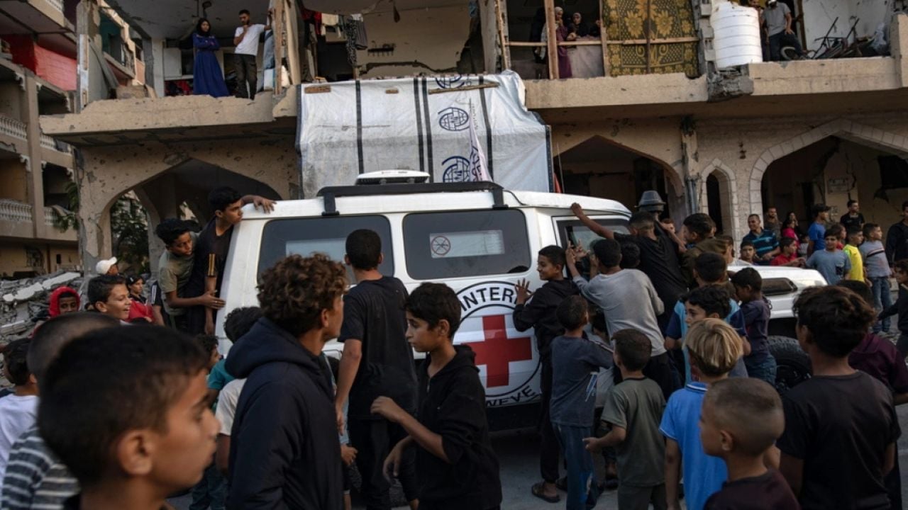 Ushtria izraelite hap zjarr mbi një autobus në Gaza dhe i merr jetën 9 personave: Automjeti kishte kaluar vijën e verdhë të caktuar nga marrëveshja