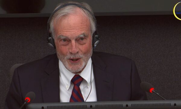 Vazhdon dëshmia e Coveyt në Hagë, sot merret në pyetje nga prokuroria