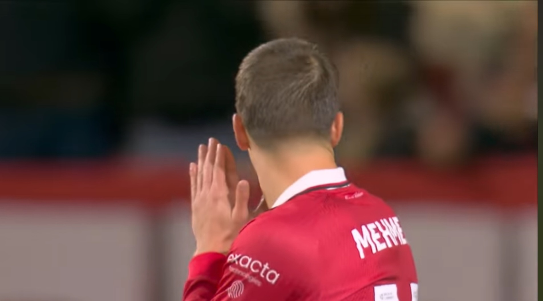 VIDEO/ Jo vetëm goli! Shihni spektaklin e Anis Mehmetit, tentoi edhe një predhë me Southampton