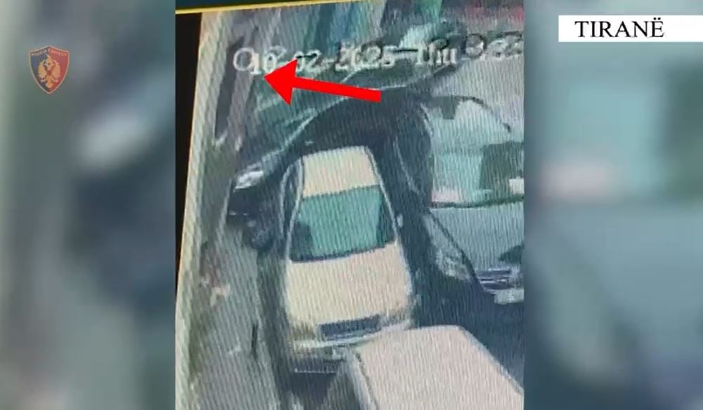 VIDEO/ Vodhi në lokal çantën plot me euro të një klienti dhe e fshehu në një rrugicë, arrestohet “skifteri” në Tiranë