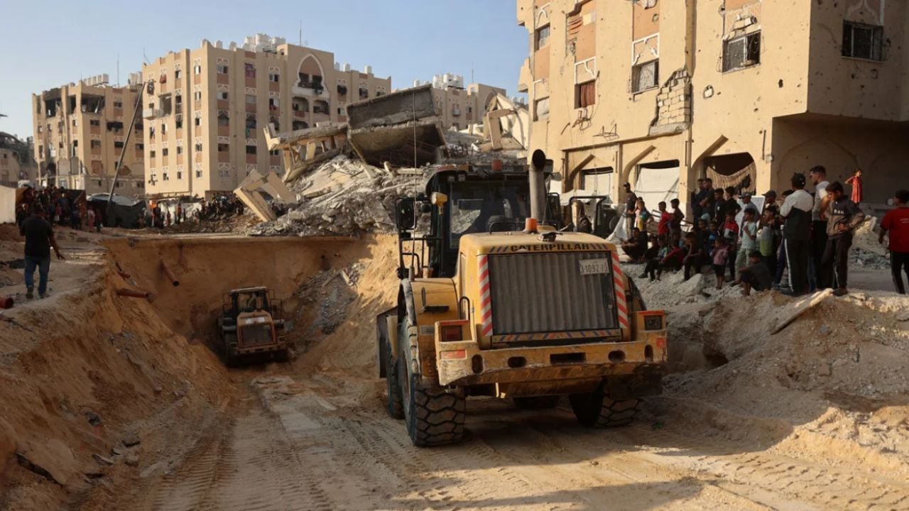 Vijojnë kërkimet për gjetjen e trupave të pengjeve në Gaza, grupet ushtarake palestineze kërkojnë ndihmën e ndërkombëtarëve