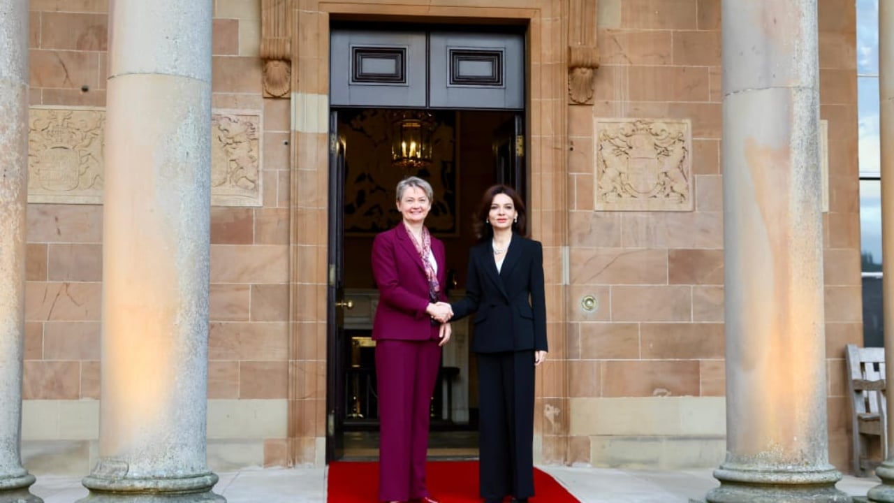 “Vizion i përbashkët për integrimin rajonal në BE”/ Ministrja Spiropali pritet nga Sekretarja e Punëve të jashtme në Britani