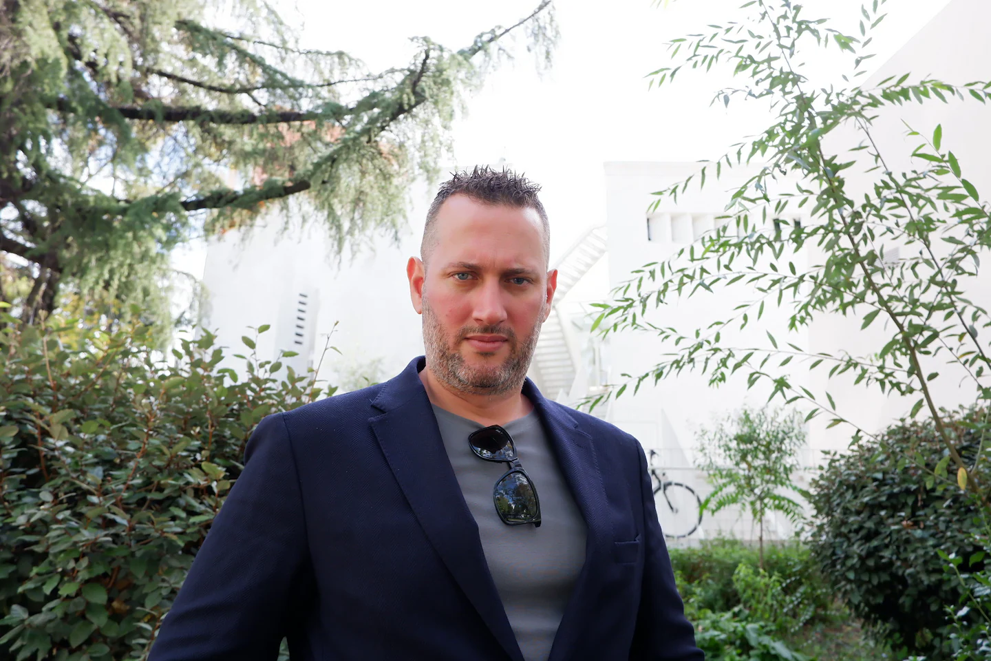 Washington Post shkruan për Florjan Binajn: Një komedian që mund të ndryshojë politikën shqiptare