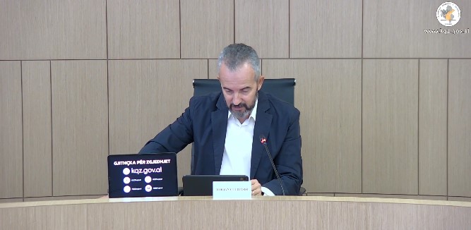 Zgjedhjet në pesë bashkitë e vendit, KQZ propozon afate të reja për partitë dhe kandidatët