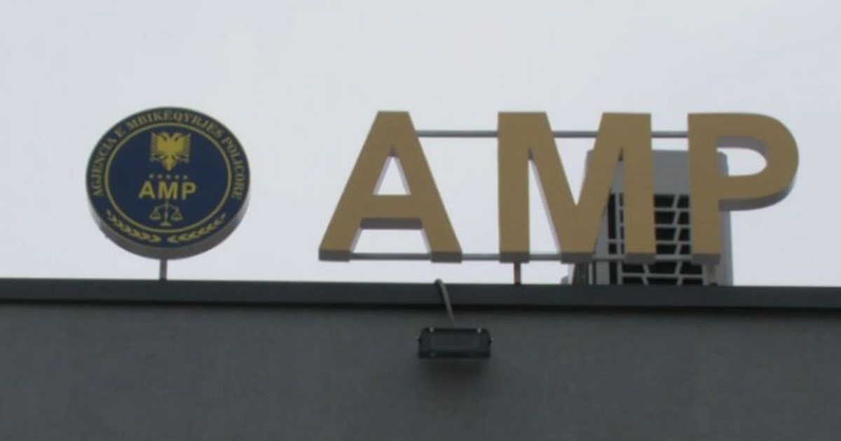 ’20 mijë euro se e rregullojmë” Arrestohet ish-gardisti dhe bashkëpunëtori i tij, premtonin favore