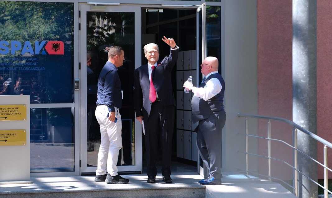 21 Janari, Sali Berisha paraqitet në SPAK, do të pyetet si person në dijeni për ngjarjen