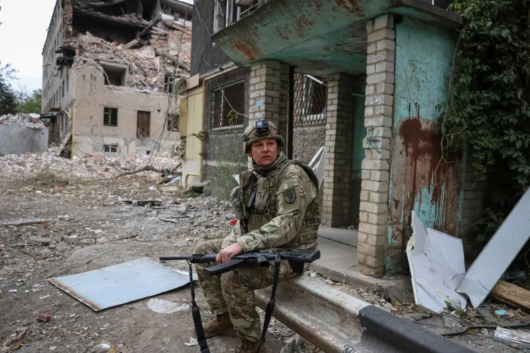 A mund të çojë kriza e korrupsionit në Ukrainë, në një disfatë ushtarake kundër Rusisë?