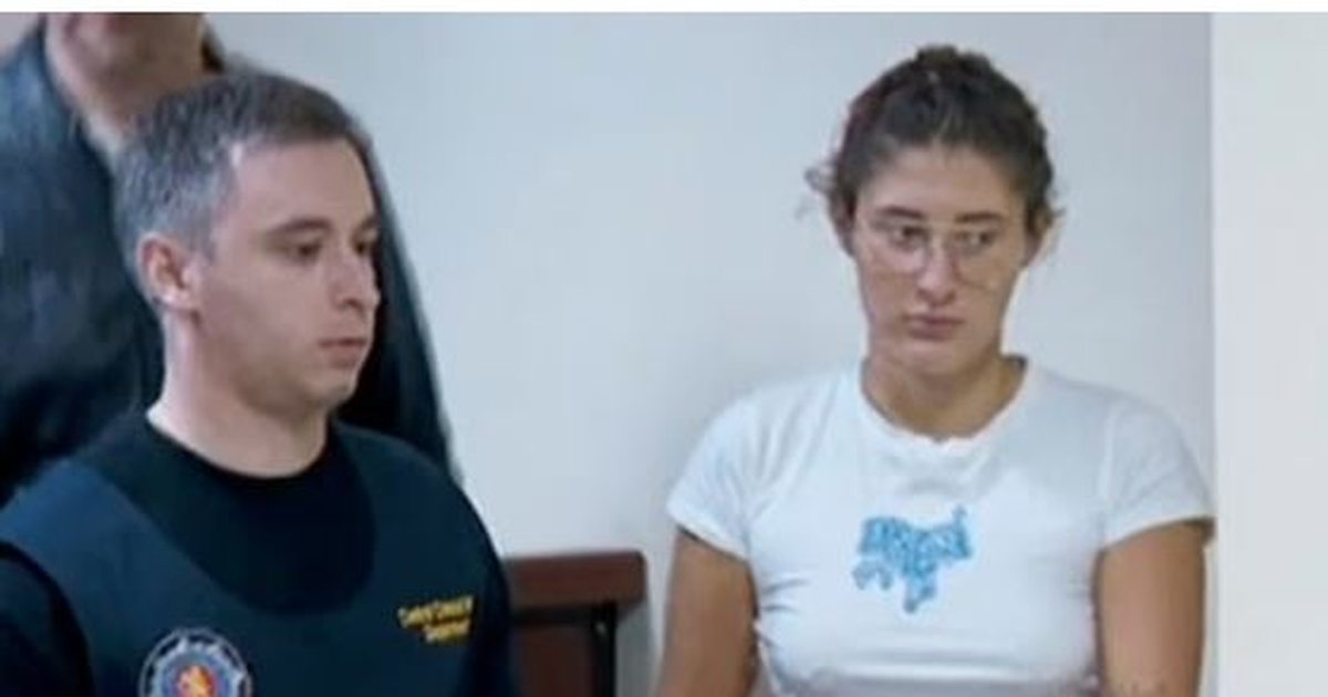 Adoleshentja britanike shtatzënë e akuzuar për trafik droge transferohet në një burg “nënë-fëmijë” në Gjeorgji