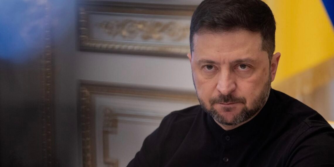 Ana e errët e pushtetit të Zelenskit