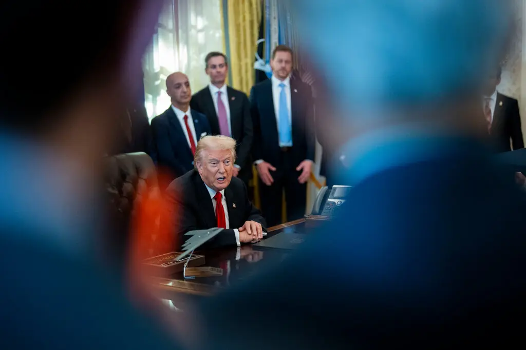 Analizë | Trump rrit presionin ndaj Venezuelës, por qëllimi mbetet i paqartë