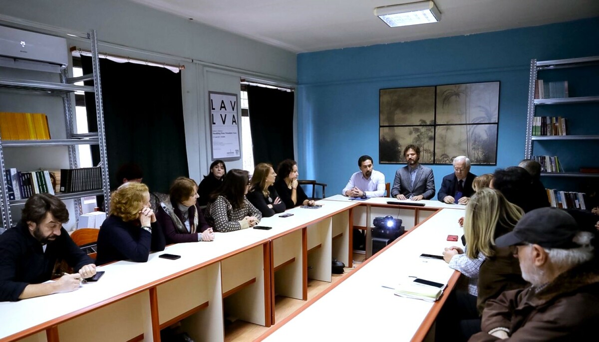 Antropologjia dhe trashëgimia kulturore mbledh studiuesit, dëmtimi fizik, humbja e kolektiviteteve dhe…