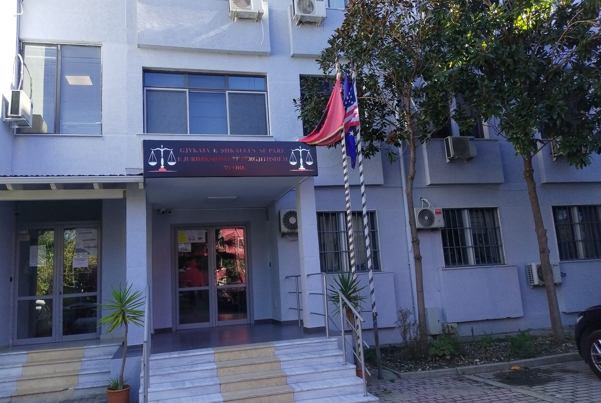 Apartamente, prona e makina, Prokuroria e Vlorës sekuestron pasuri me vlerë 2 milionë euro