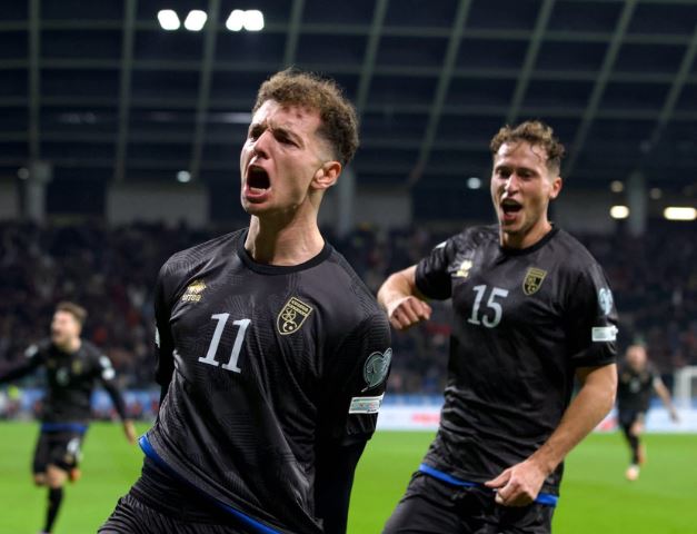 Asllani në modë, gjigandi gjerman nis tratativat – Balkanweb.com – News24