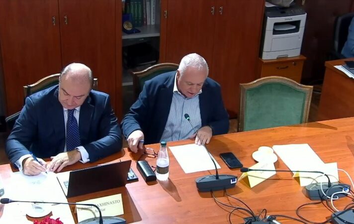 ‘Atentat ndaj vlerave njerëzore’, Shehu del kundër ligjit për barazinë gjinore, Balla i kthehet ashpër: Dezinformator!