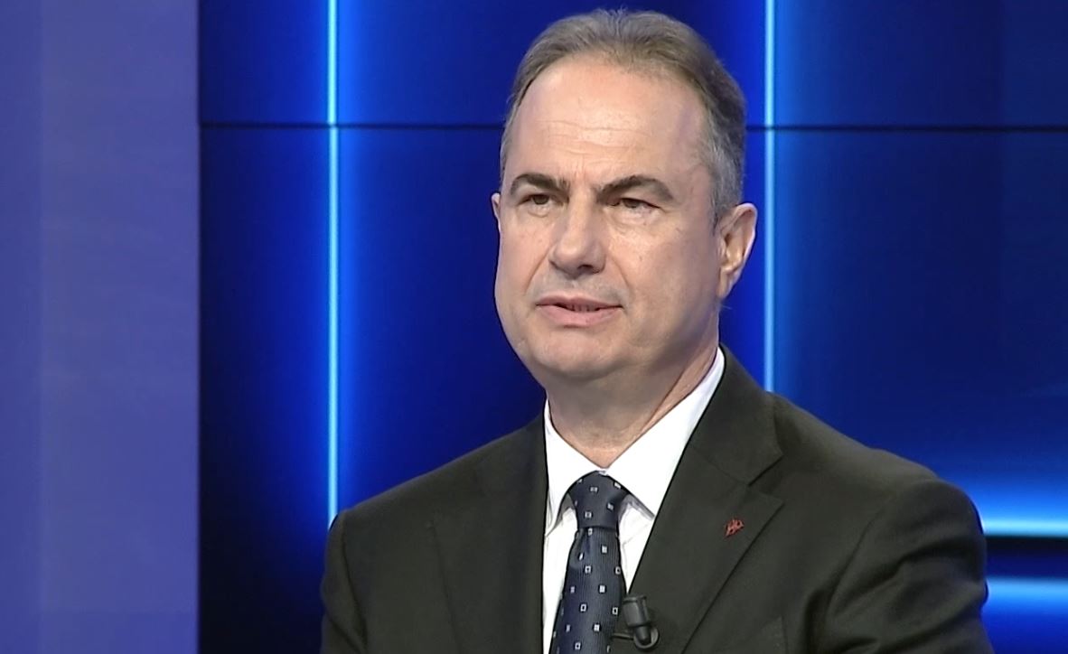 Atentati në Rinas/ Boçi: Banda dhe policë ndajnë fitimet, ndërsa politika i mbron