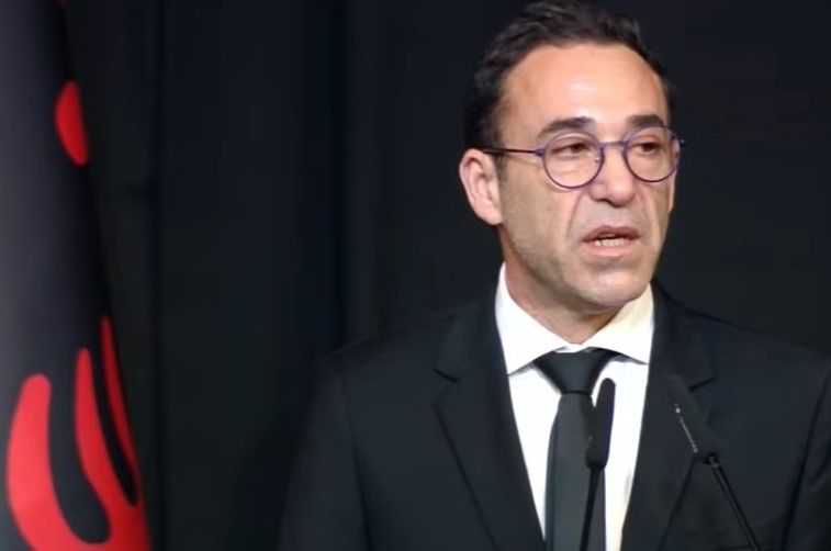 “Babai im më mësoi demokracinë dhe forcën e ringritjes”/ Djali i Fatos Nanos: Iku vetëm fizikisht, faleminderit…