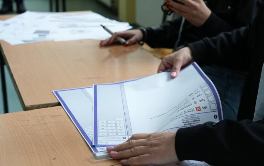 Balotazhi që mund të riformësojë hartën politike të Kosovës