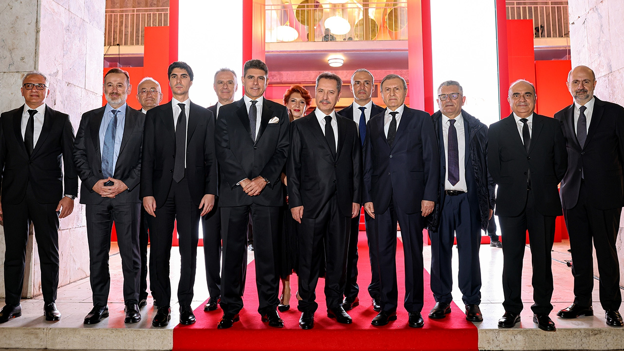 Banka Kombëtare Tregtare feston 100-vjetorin e rrënjëve të saj me një mbrëmje gala në Teatrin Kombëtar të Operës, Baletit dhe Ansamblit Popullor