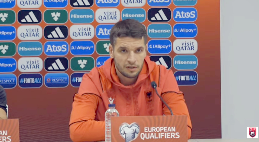 Berat Gjimshiti flet si lider, përmend Botërorin si objektiv të Kombëtares kuqezi