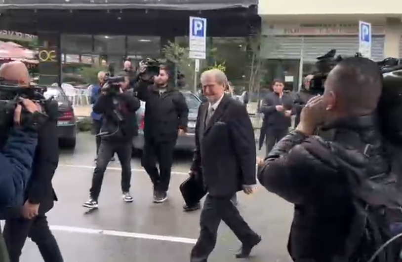 Berisha mbërrin në SPAK për 21 Janarin