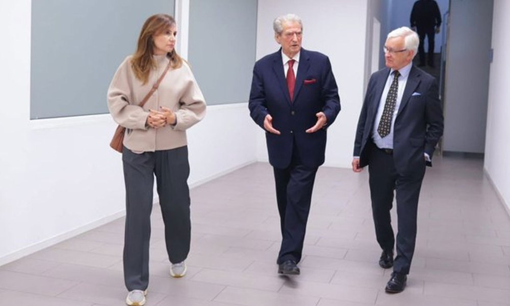 Berisha pret në zyrë deputetin britanik: Shqipëria e kërcënuar nga narko-shteti i Edi Ramës