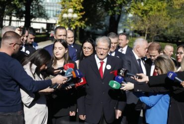 “Beteja jonë ka nisur”/ Ligji i propozuar nga qeveria, Berisha: Luftë kundër autorit të këtij ligji te Kryeministria